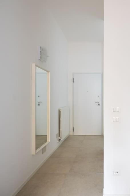 Apartment Isaia - 10 Minutes From Piazza Maggiore Bologna Exterior photo