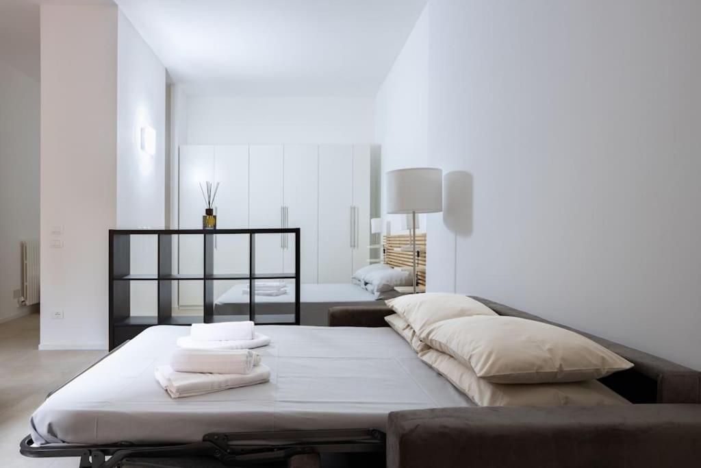 Apartment Isaia - 10 Minutes From Piazza Maggiore Bologna Exterior photo