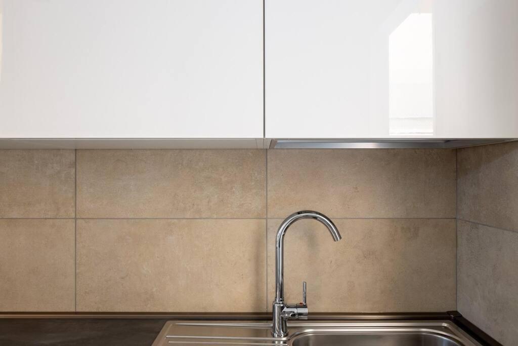 Apartment Isaia - 10 Minutes From Piazza Maggiore Bologna Exterior photo